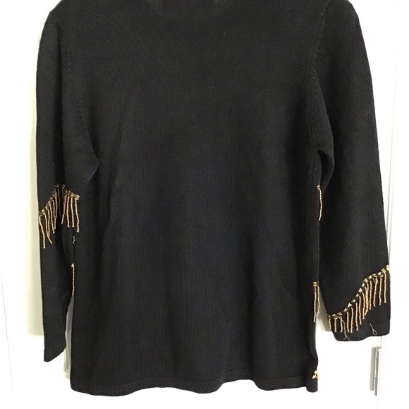 Women’s L L European Vintage Sweater - Picture 2 of 3